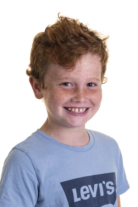 Skolefoto Odense af Morten på hvid baggrund